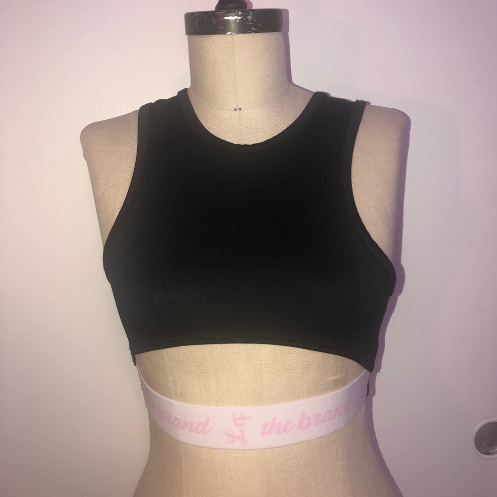 Lf cropped low cut shirt
